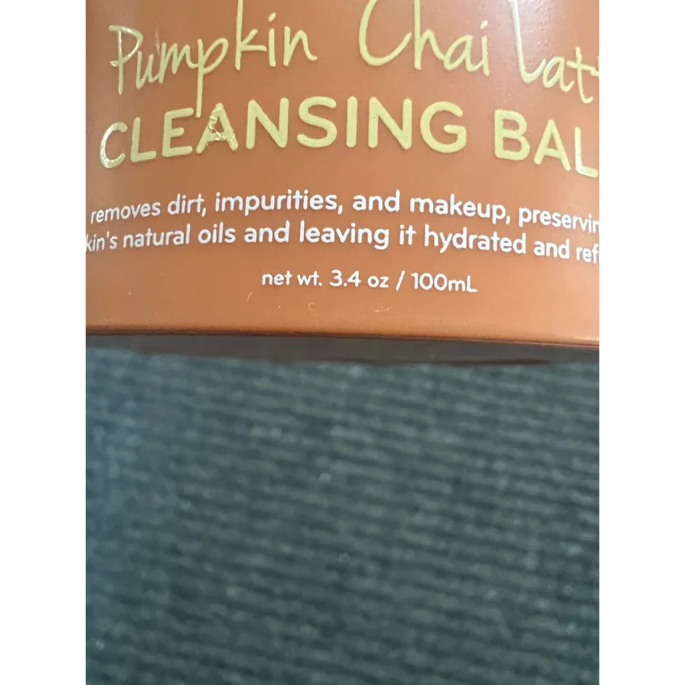 NWOB Pūrlisse Pumpkin Chai Latte Cleansing Balm Set Full and Travel Sized